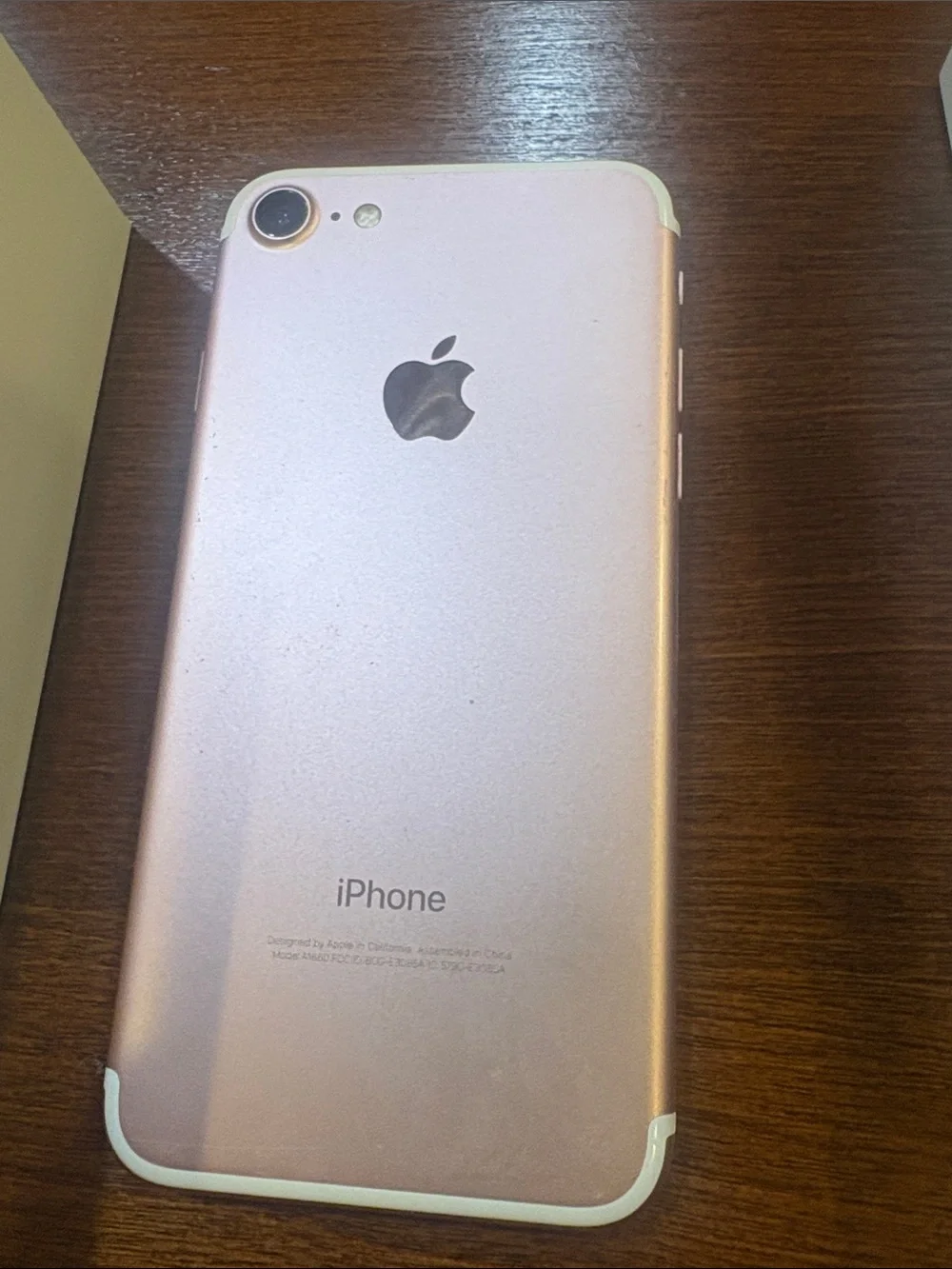 Apple iPhone 7 Rose Gold with Accessories Xfinity Mobile